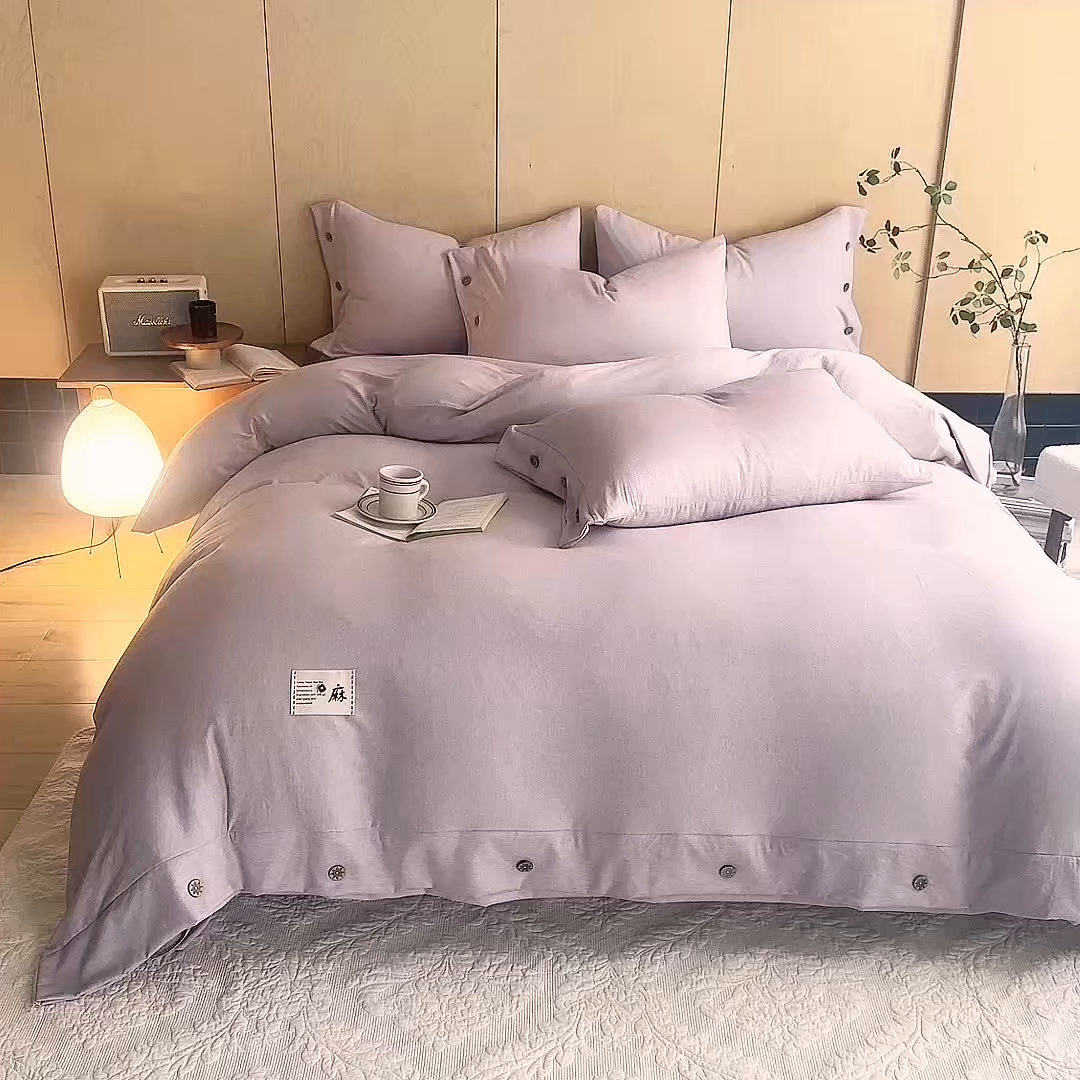 91家纺网 家纺一手货源 找家纺 丝印良品 2026新款雨露麻纽扣款床单床笠四件套 雨露麻（紫粉）