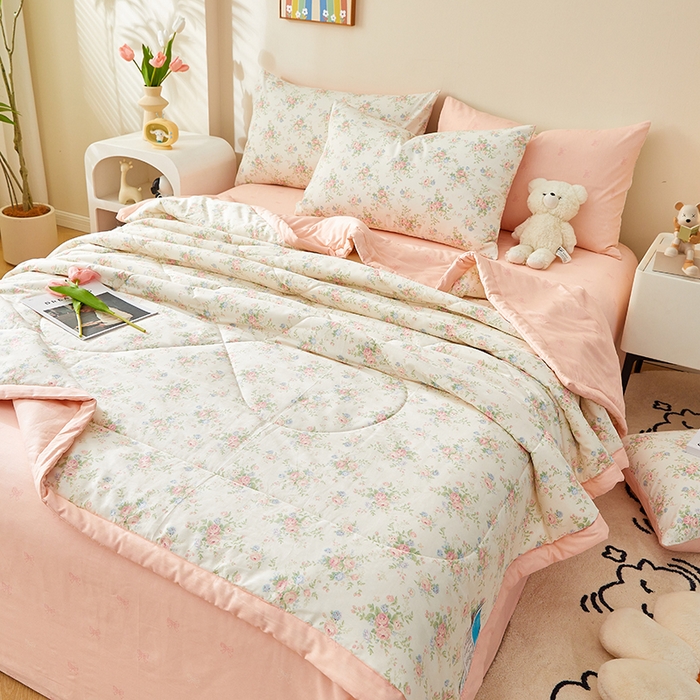 91家纺网 家纺一手货源 找家纺 海洋家纺 2026新款100%里外全棉夏被印花空调被夏凉被薄被子棉花夏被四件套 魅之夏