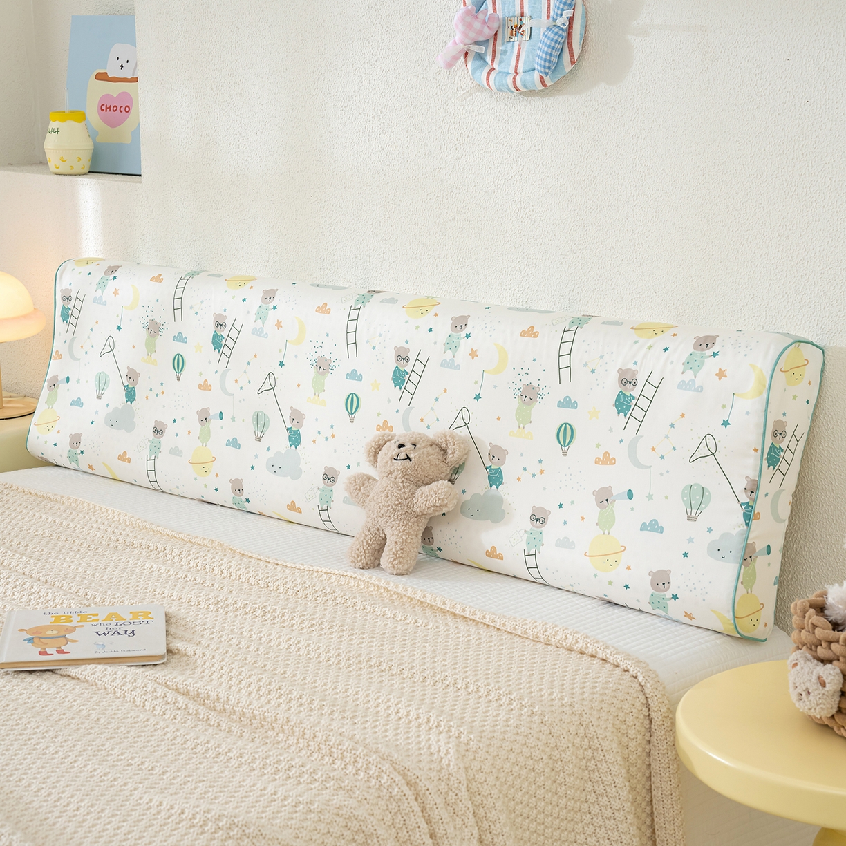 91家纺网 家纺一手货源 找家纺 良佐生活 2026新款60支长绒棉全棉贡缎双人乳胶枕套 小熊探月