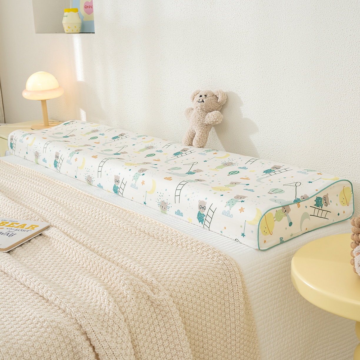 91家纺网 家纺一手货源 找家纺 良佐生活 2026新款60支长绒棉全棉贡缎双人乳胶枕套 小熊探月