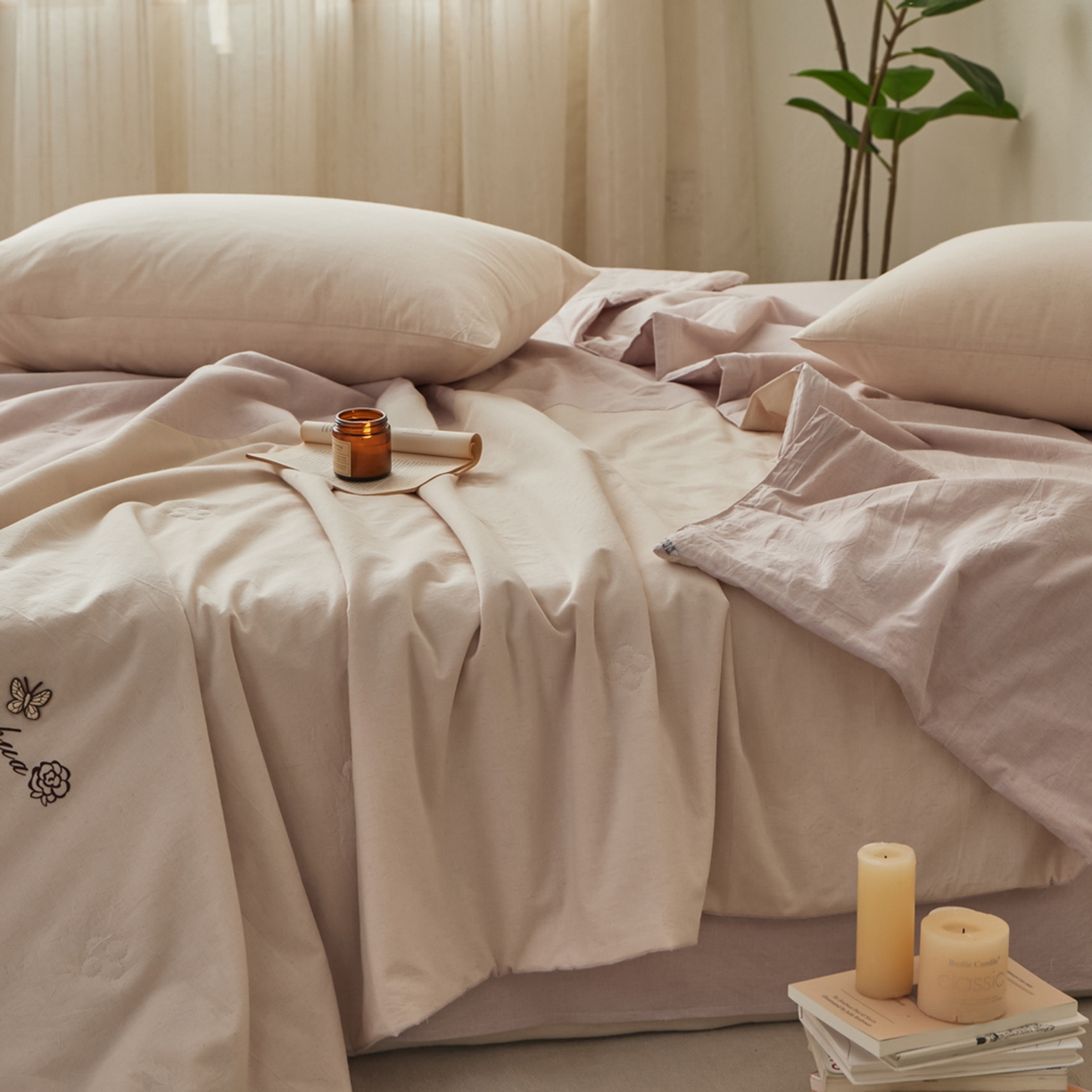 91家纺网 家纺一手货源 找家纺 尊妙被业 2026新款A类棉麻亚麻夏被大豆夏被四件套 棉麻 浅紫拼米白