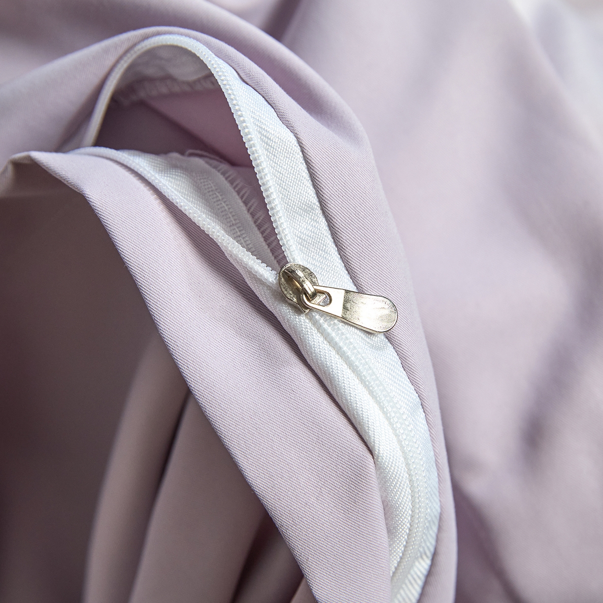 91家纺网 家纺一手货源 找家纺 丝印良品 2026新款压线款金丝提花床单床笠四件套 金丝提花-烟灰紫