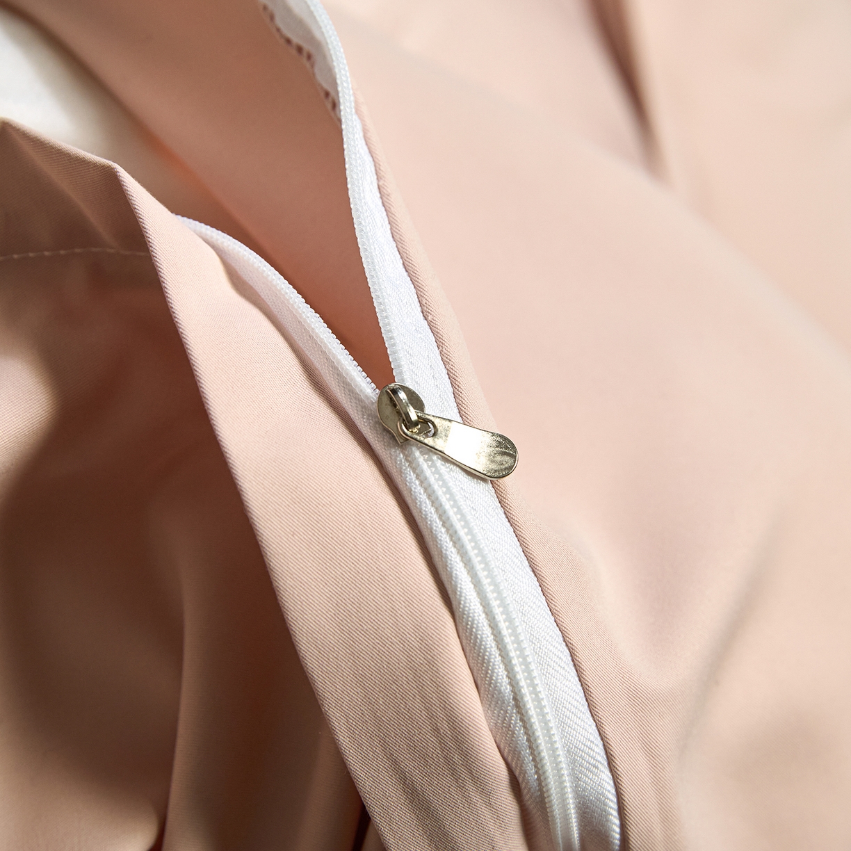 91家纺网 家纺一手货源 找家纺 丝印良品 2026新款压线款金丝提花床单床笠四件套 金丝提花-流云粉