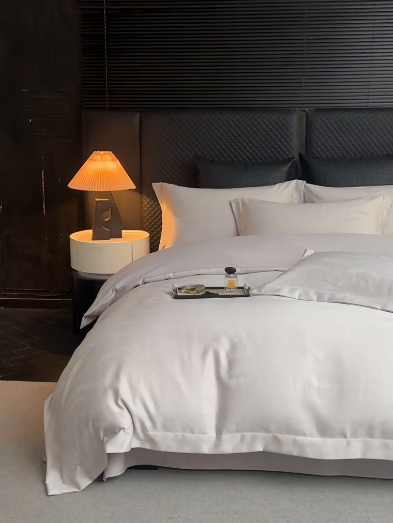 91家纺网 家纺一手货源 找家纺 丝印良品 2026新款压线款金丝提花床单床笠四件套 金丝提花-银月灰