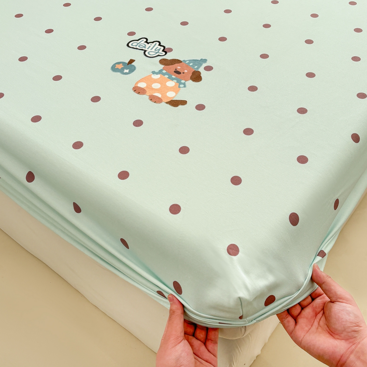 91家纺网 家纺一手货源 找家纺 卧趣家纺 2026新款全棉老粗布凉席席子床笠单件床笠单品单床笠绒布贴系列 心动汪