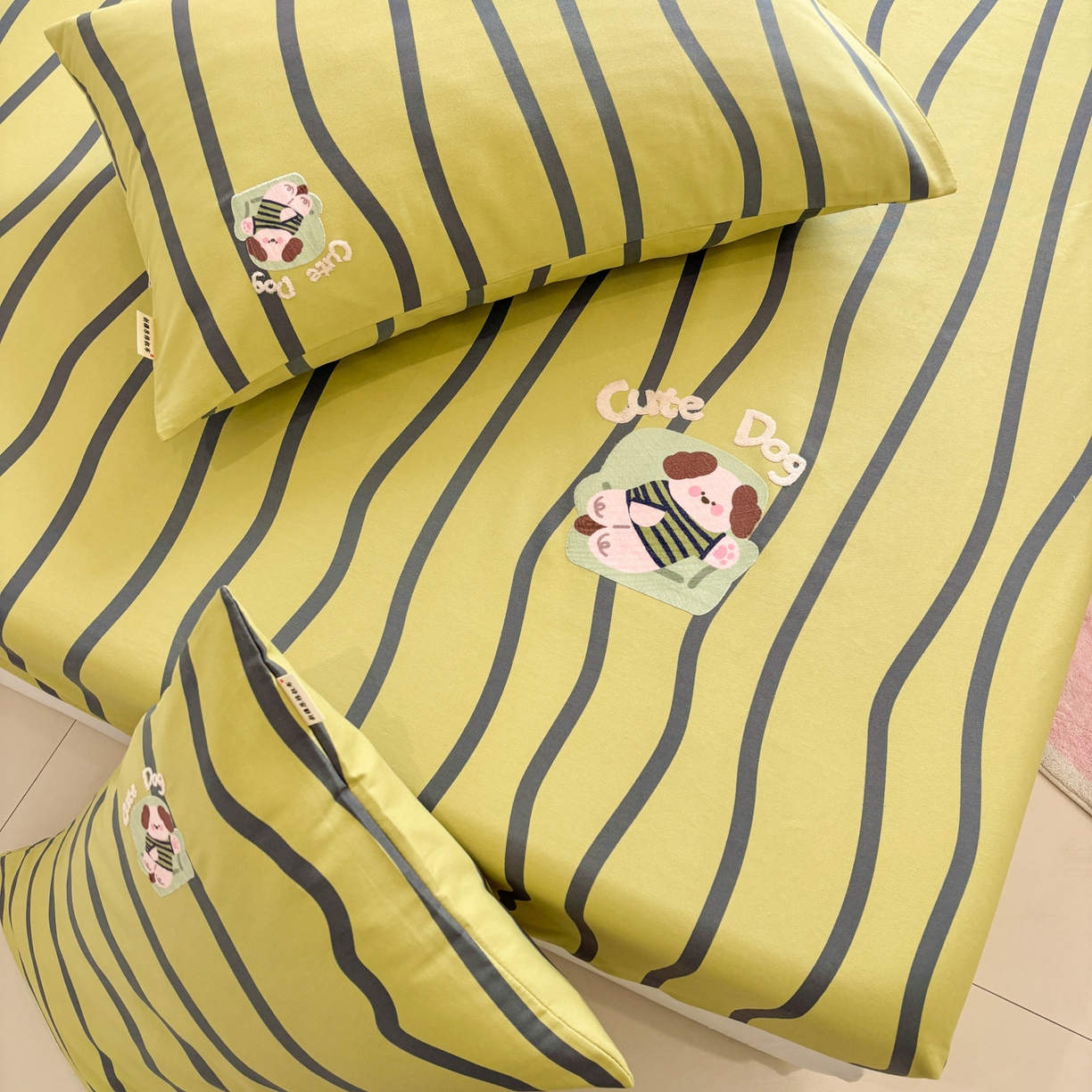 91家纺网 家纺一手货源 找家纺 卧趣家纺 2026新款全棉老粗布凉席席子床笠单件床笠单品单床笠绒布贴系列 汪汪奶盖