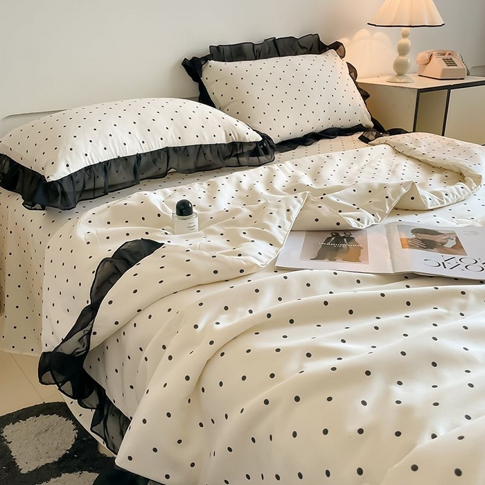 91家纺网 家纺一手货源 找家纺 丝印良品 2026新款水洗真丝冰丝美拉德风花边夏被四件套空调被夏凉被 夏被-波点