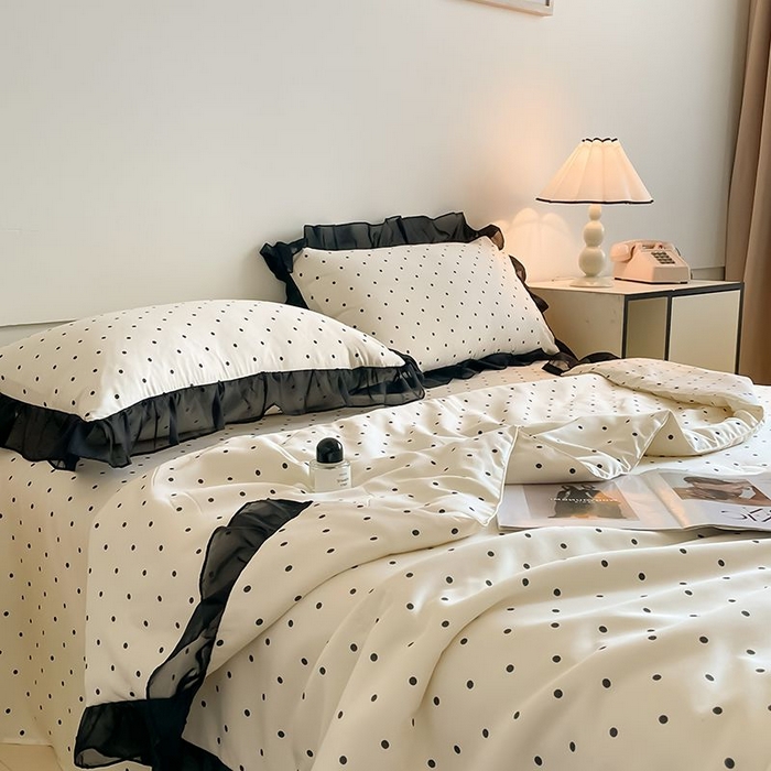 91家纺网 家纺一手货源 找家纺 丝印良品 2026新款水洗真丝冰丝美拉德风花边夏被四件套空调被夏凉被 夏被-波点