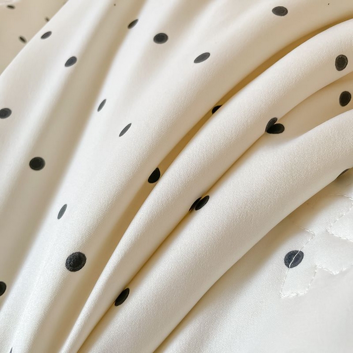 91家纺网 家纺一手货源 找家纺 丝印良品 2026新款水洗真丝冰丝美拉德风花边夏被四件套空调被夏凉被 夏被-波点