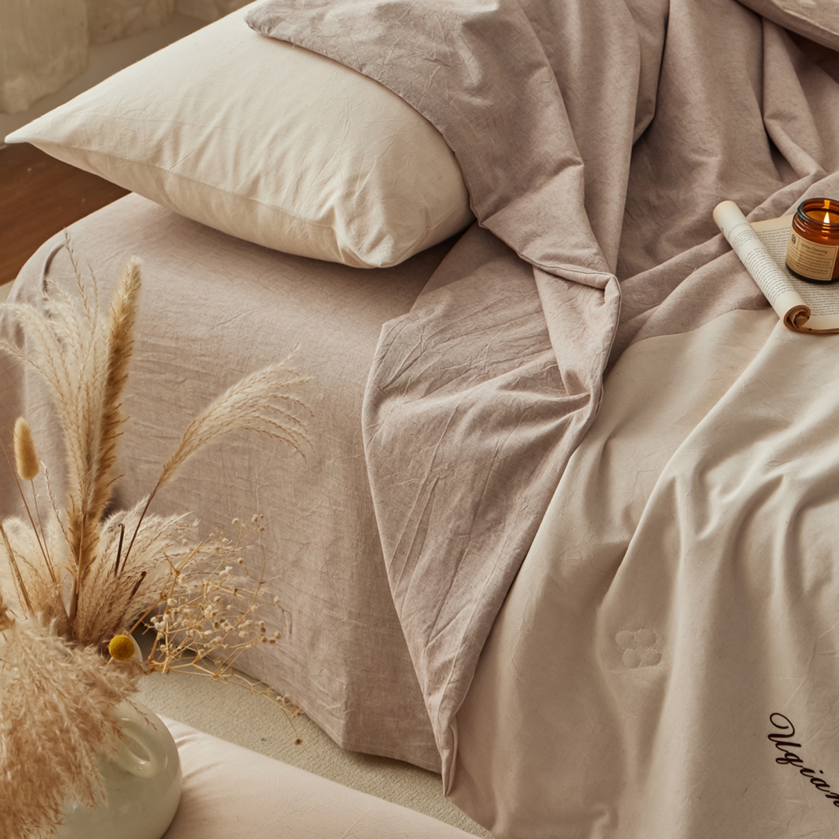 91家纺网 家纺一手货源 找家纺 尊妙被业 2026新款A类棉麻亚麻夏被大豆夏被四件套 棉麻 棕拼米白