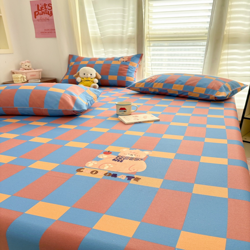 91家纺网 家纺一手货源 找家纺 卧趣家纺 2026新款全棉老粗布凉席席子床单单件单品床单单床单绒布贴系列 莓果熊