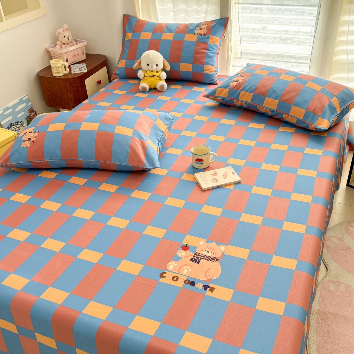 91家纺网 家纺一手货源 找家纺 卧趣家纺 2026新款全棉老粗布凉席席子床单单件单品床单单床单绒布贴系列 莓果熊