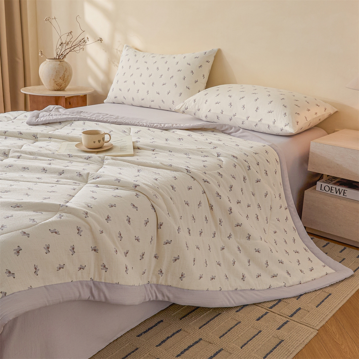 91家纺网 家纺一手货源 找家纺 尊妙被业 2026新款亚麻印花新疆棉花夏被 吉祥马