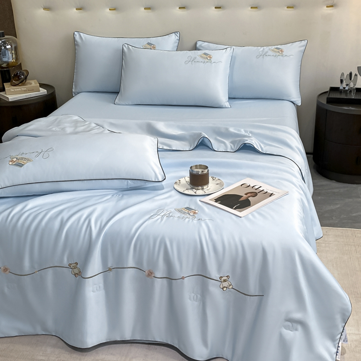 91家纺网 家纺一手货源 找家纺 丝印良品 2026新款刺绣水洗真丝夏被四件套公主日记系列-风格一 公主日记-风铃兰