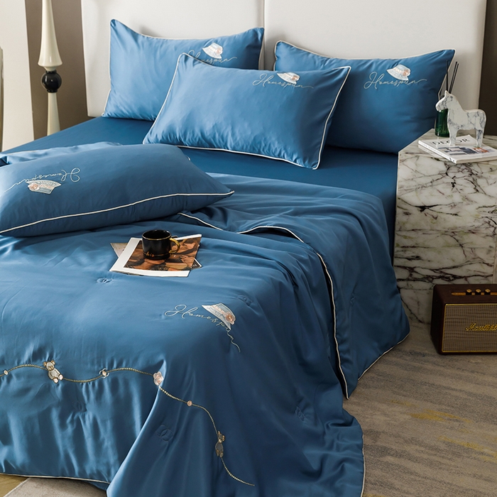 91家纺网 家纺一手货源 找家纺 丝印良品 2026新款刺绣水洗真丝夏被四件套公主日记系列-风格二 公主日记-宾利蓝