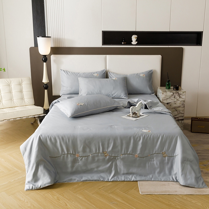 91家纺网 家纺一手货源 找家纺 丝印良品 2026新款刺绣水洗真丝夏被四件套公主日记系列-风格二 公主日记-高级灰