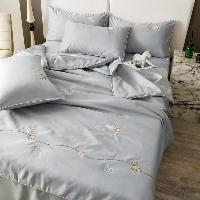 91家纺网 家纺一手货源 找家纺 丝印良品 2026新款刺绣水洗真丝夏被四件套公主日记系列-风格二 公主日记-高级灰