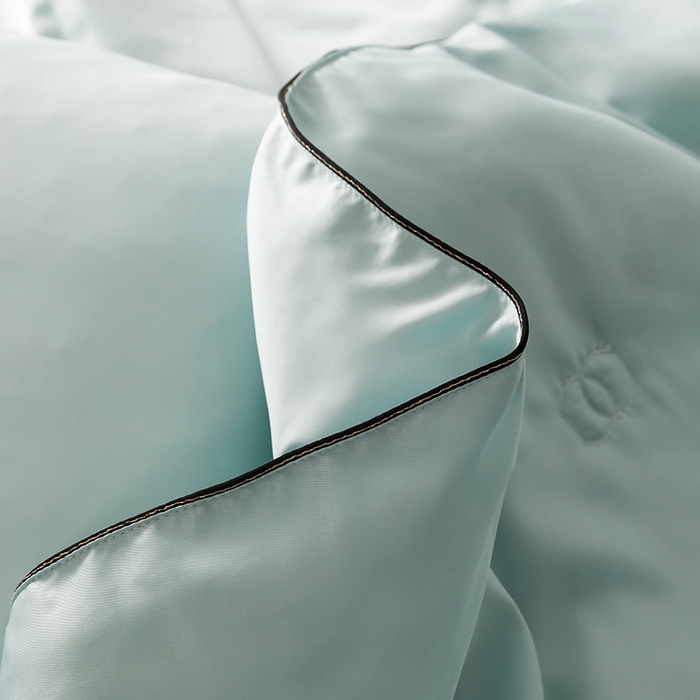 91家纺网 家纺一手货源 找家纺 丝印良品 2026新款刺绣水洗真丝夏被四件套公主日记系列-风格二 公主日记-白茶绿