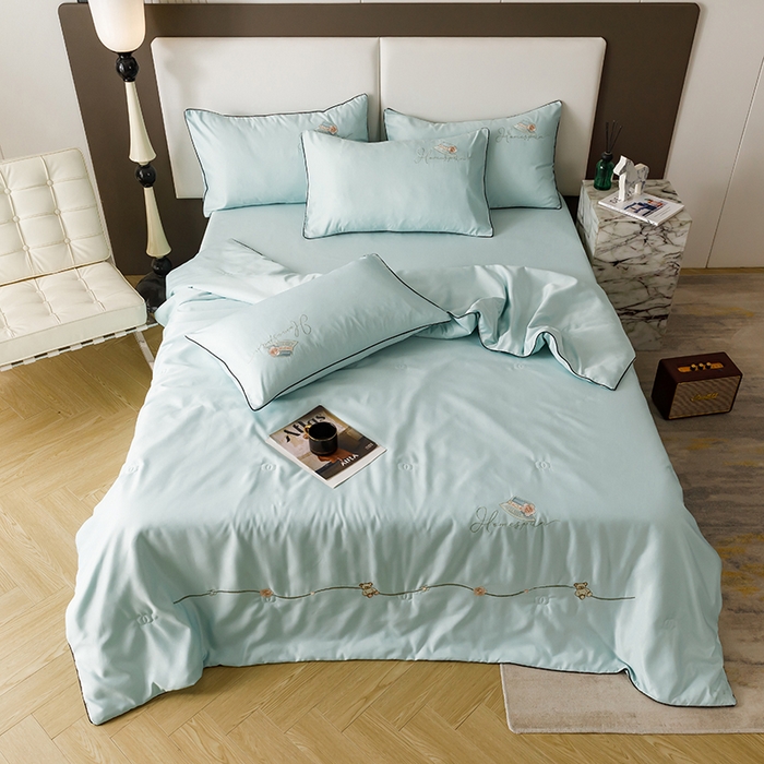 91家纺网 家纺一手货源 找家纺 丝印良品 2026新款刺绣水洗真丝夏被四件套公主日记系列-风格二 公主日记-白茶绿