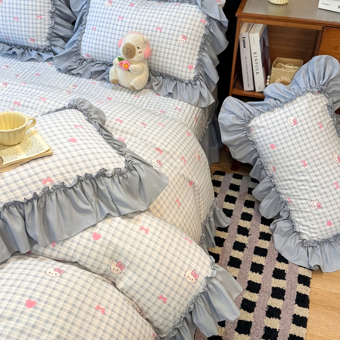 91家纺网 家纺一手货源 找家纺 大麦家纺 2026新款水洗古棉床盖印花四件套 KT猫-蓝