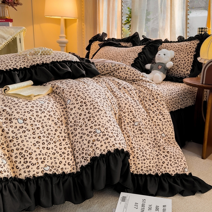 91家纺网 家纺一手货源 找家纺 大麦家纺 2026新款水洗古棉床盖印花四件套 豹纹猫咪