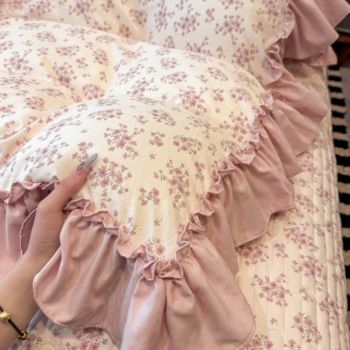 91家纺网 家纺一手货源 找家纺 大麦家纺 2026新款水洗古棉床盖印花四件套 七分甜