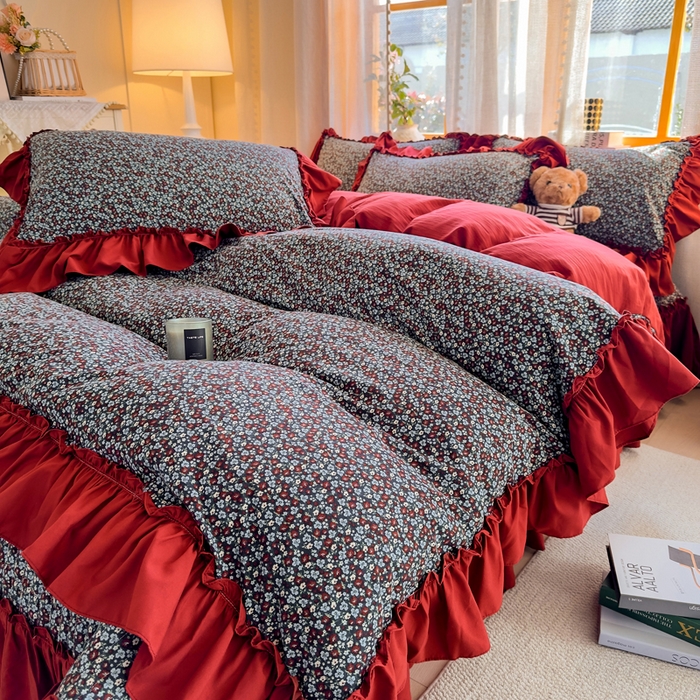 91家纺网 家纺一手货源 找家纺 大麦家纺 2026新款水洗古棉床盖印花四件套 野牧红