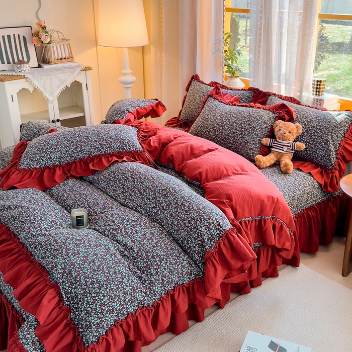 91家纺网 家纺一手货源 找家纺 大麦家纺 2026新款水洗古棉床盖印花四件套 野牧红