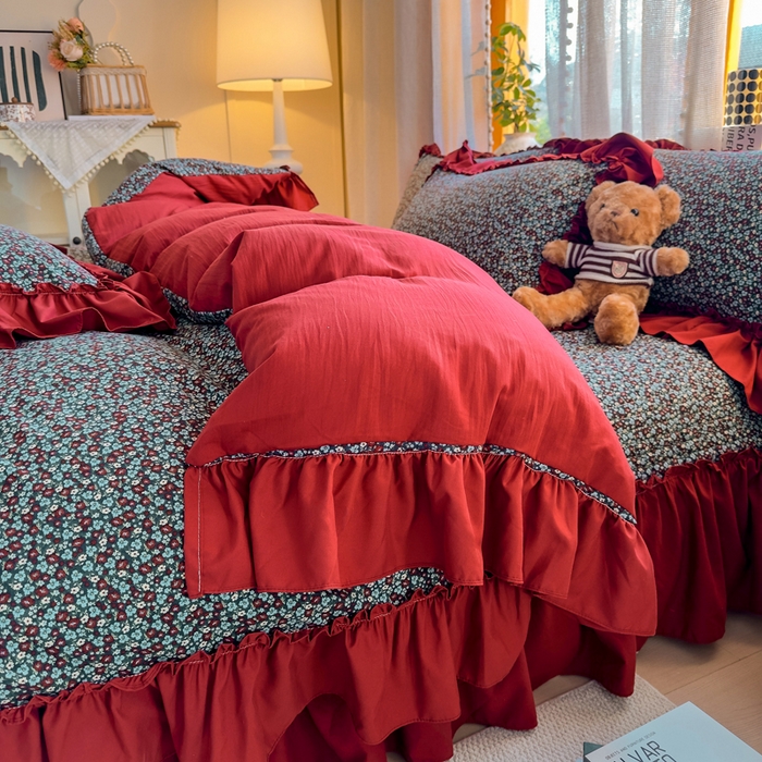 91家纺网 家纺一手货源 找家纺 大麦家纺 2026新款水洗古棉床盖印花四件套 野牧红