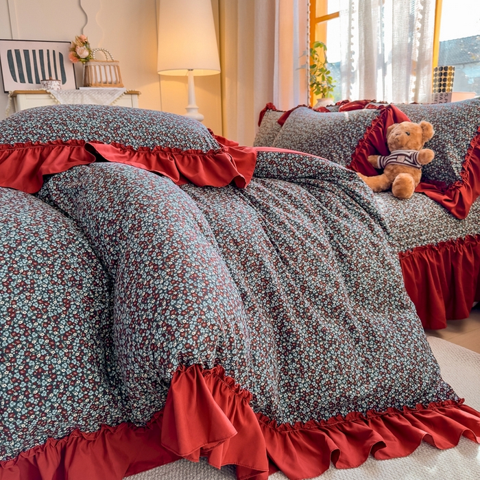 91家纺网 家纺一手货源 找家纺 大麦家纺 2026新款水洗古棉床盖印花四件套 野牧红