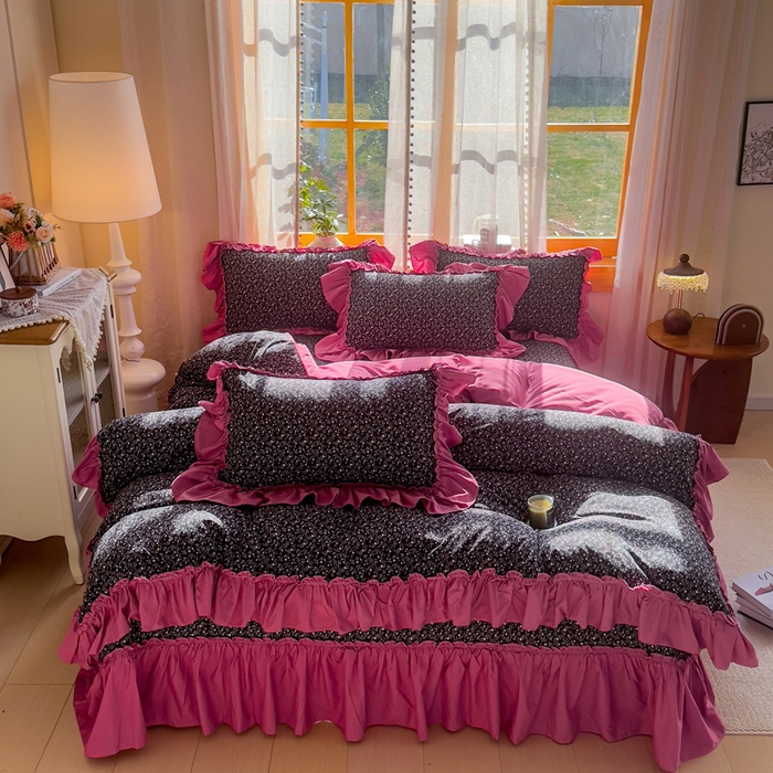 91家纺网 家纺一手货源 找家纺 大麦家纺 2026新款水洗古棉床盖印花四件套 知否