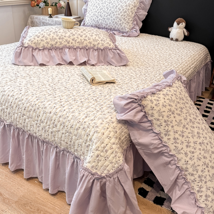 91家纺网 家纺一手货源 找家纺 大麦家纺 2026新款水洗古棉床盖印花四件套 紫苏-白