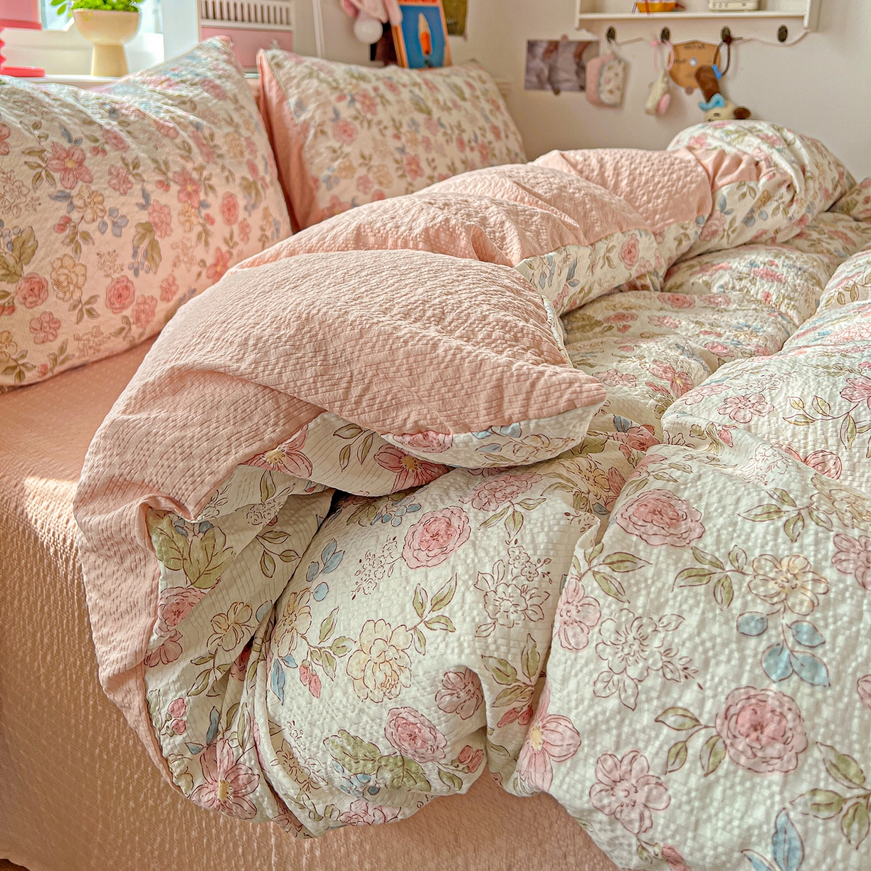 91家纺网 家纺一手货源 找家纺 悦织湾家纺 2026新款泡芙棉印花四件套单品单被套枕套时尚轻奢卡通小碎花学生宿舍用品三四件套 春日花语