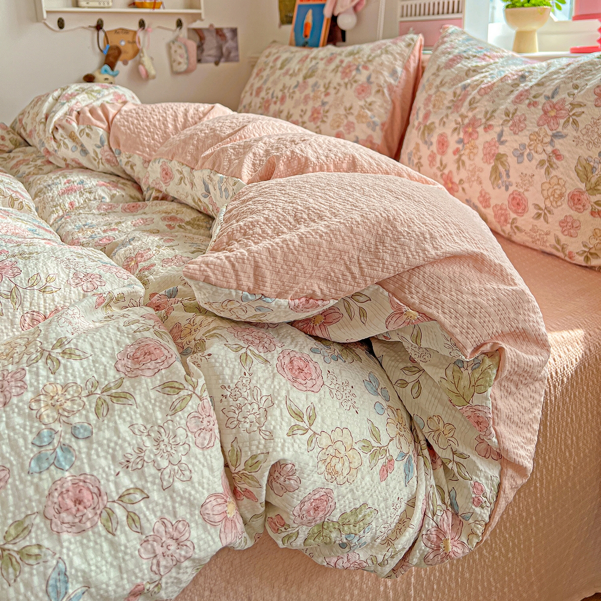 91家纺网 家纺一手货源 找家纺 悦织湾家纺 2026新款泡芙棉印花四件套单品单被套枕套时尚轻奢卡通小碎花学生宿舍用品三四件套 春日花语