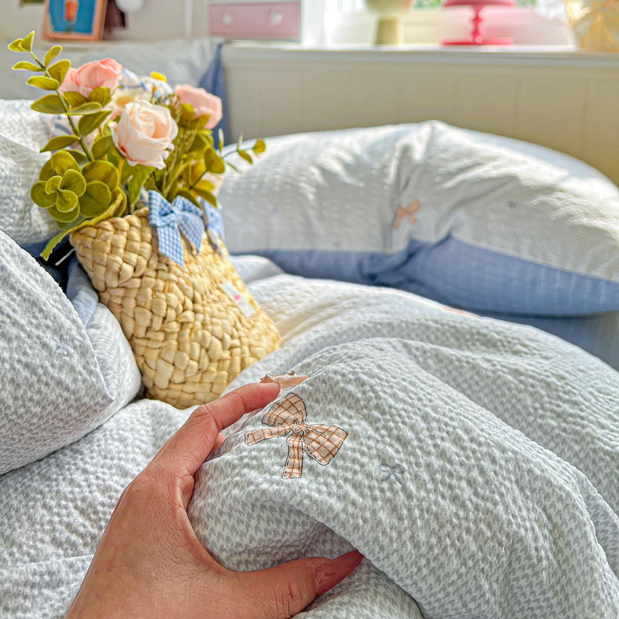 91家纺网 家纺一手货源 找家纺 悦织湾家纺 2026新款泡芙棉印花四件套单品单被套枕套时尚轻奢卡通小碎花学生宿舍用品三四件套 格纹蝶梦