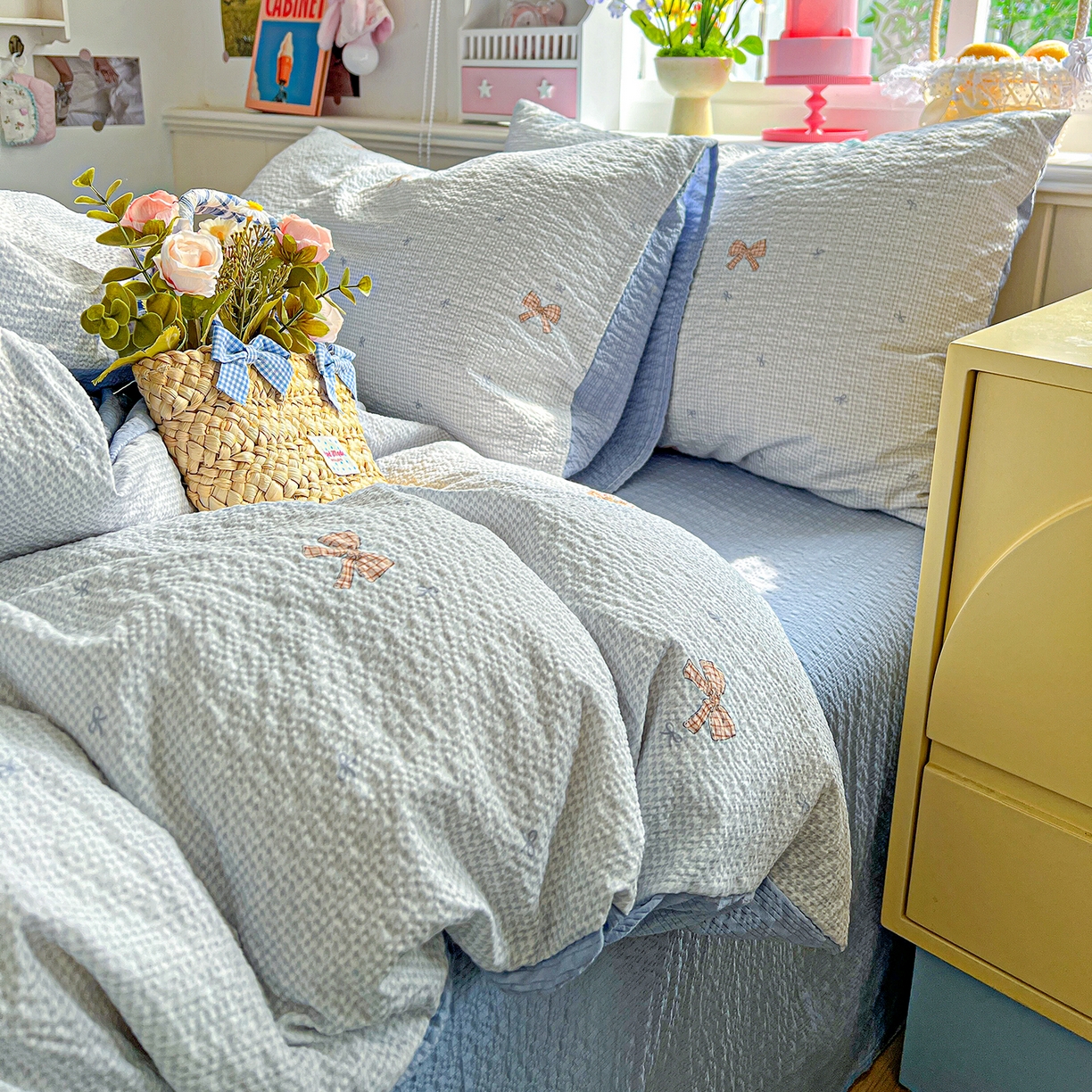 91家纺网 家纺一手货源 找家纺 悦织湾家纺 2026新款泡芙棉印花四件套单品单被套枕套时尚轻奢卡通小碎花学生宿舍用品三四件套 格纹蝶梦