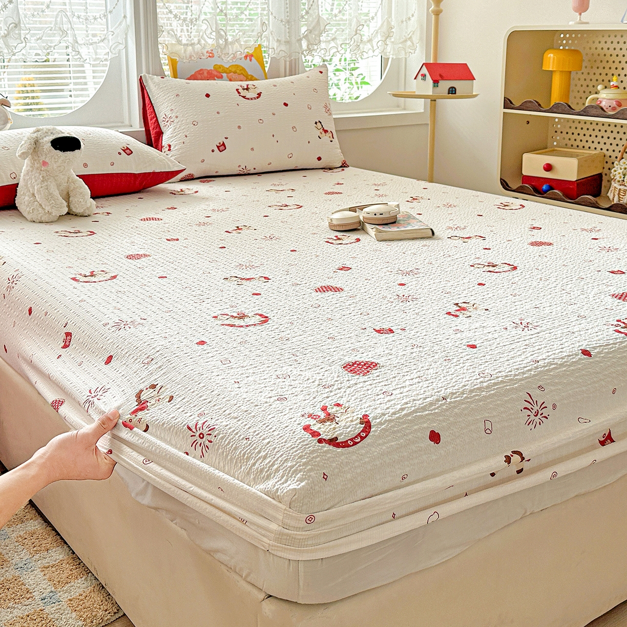 91家纺网 家纺一手货源 找家纺 悦织湾家纺 2026新款老粗布印花床单床笠床笠三两件套春秋学生宿舍单双人床笠 鸿运小马