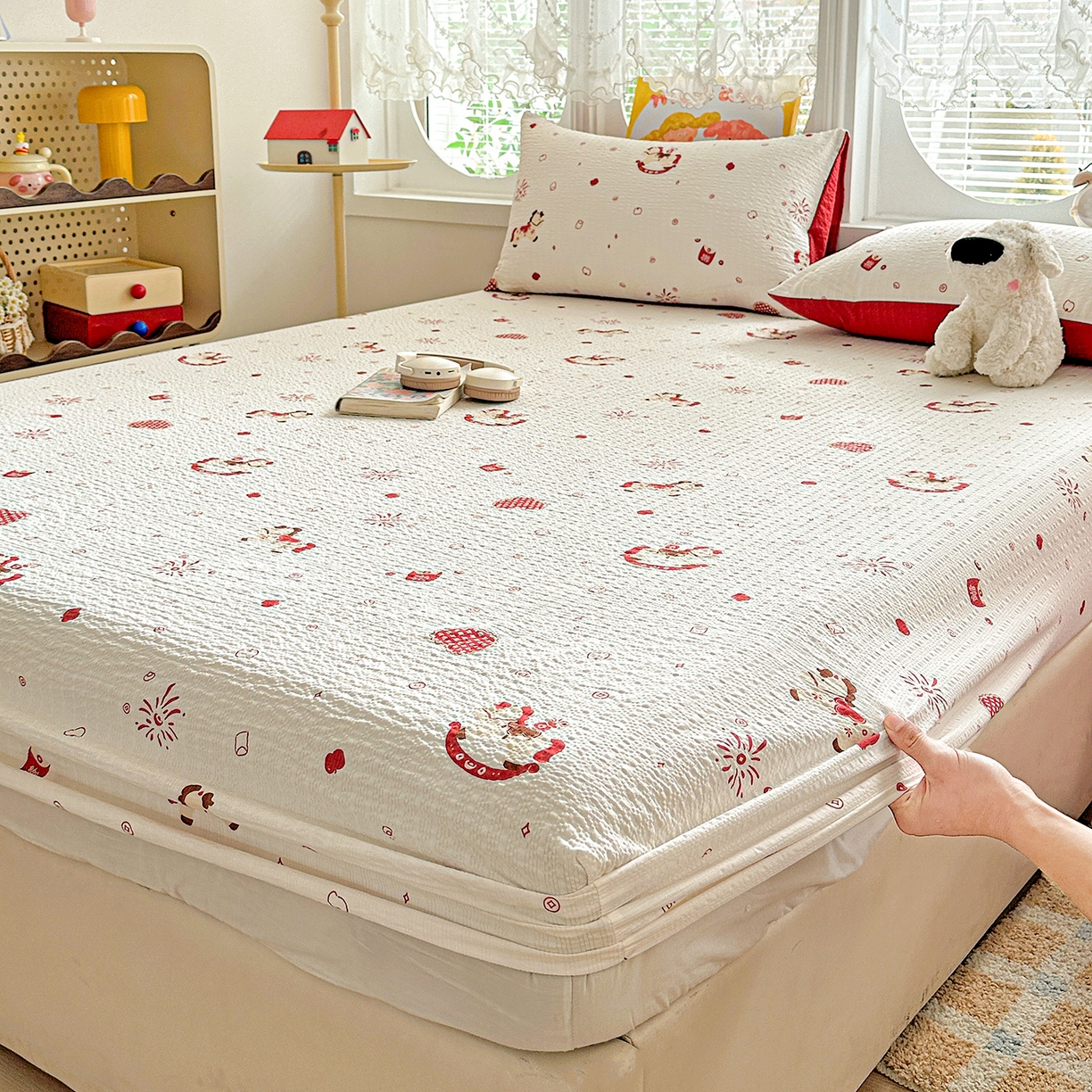 91家纺网 家纺一手货源 找家纺 悦织湾家纺 2026新款老粗布印花床单床笠床笠三两件套春秋学生宿舍单双人床笠 鸿运小马