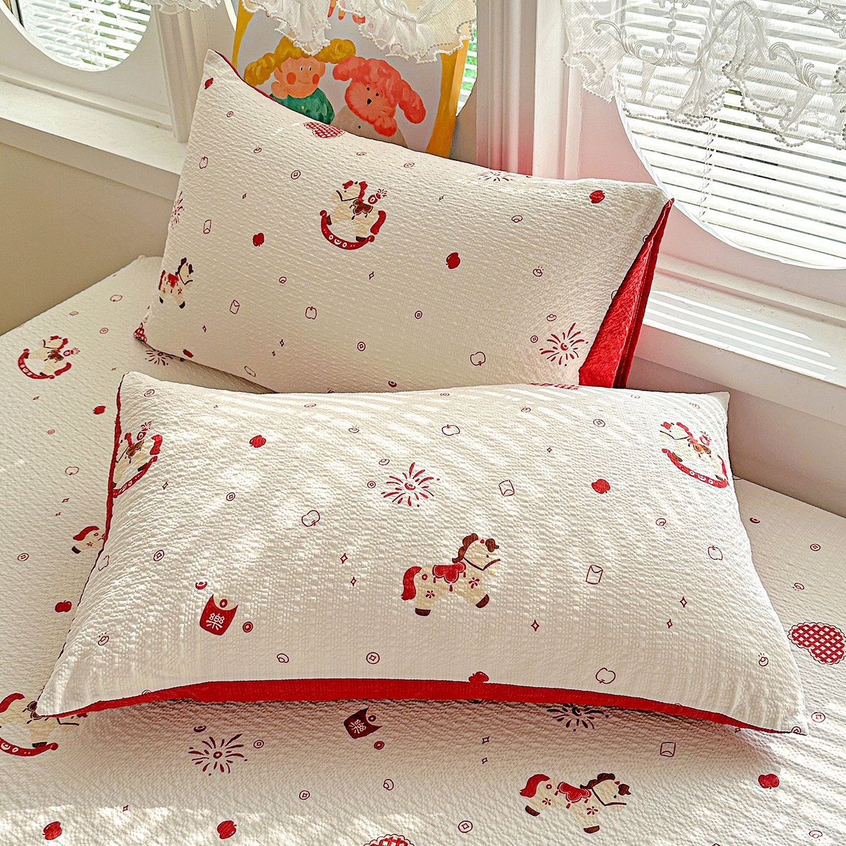 91家纺网 家纺一手货源 找家纺 悦织湾家纺 2026新款老粗布印花床单床笠床笠三两件套春秋学生宿舍单双人床笠 鸿运小马