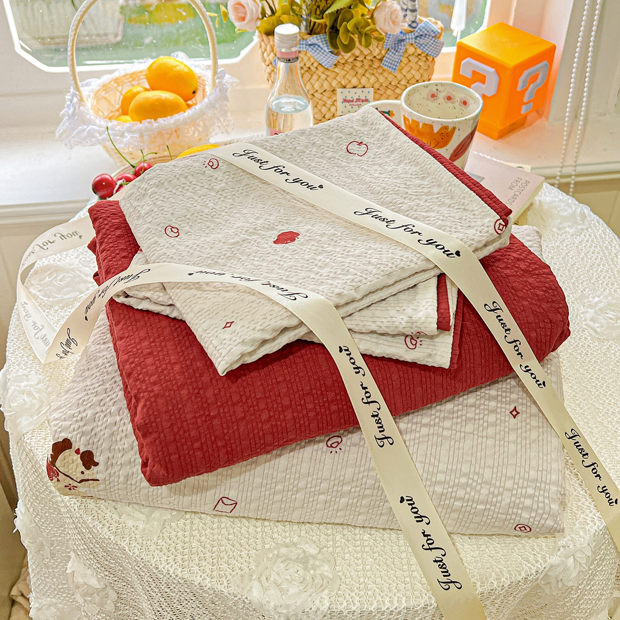 91家纺网 家纺一手货源 找家纺 悦织湾家纺 2026新款泡芙棉印花四件套单品单被套枕套时尚轻奢卡通小碎花学生宿舍用品三四件套 鸿运小马