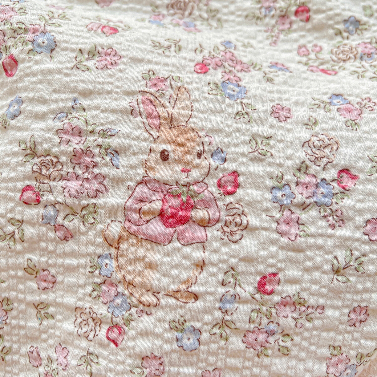 91家纺网 家纺一手货源 找家纺 悦织湾家纺 2026新款泡芙棉印花四件套单品单被套枕套时尚轻奢卡通小碎花学生宿舍用品三四件套 花紫兔