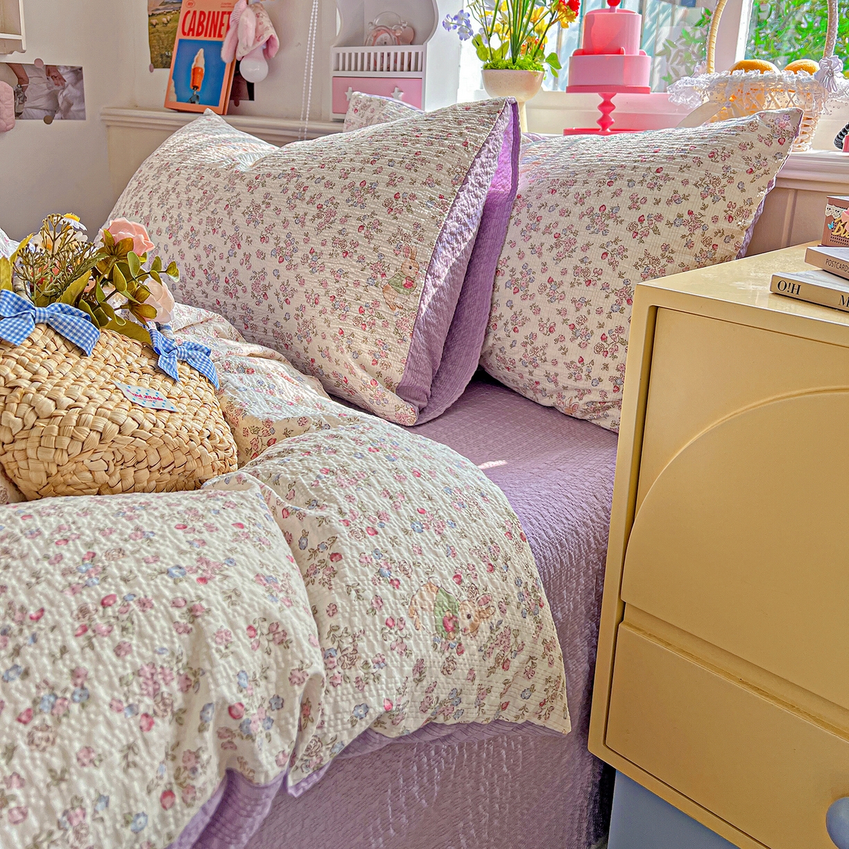91家纺网 家纺一手货源 找家纺 悦织湾家纺 2026新款泡芙棉印花四件套单品单被套枕套时尚轻奢卡通小碎花学生宿舍用品三四件套 花紫兔