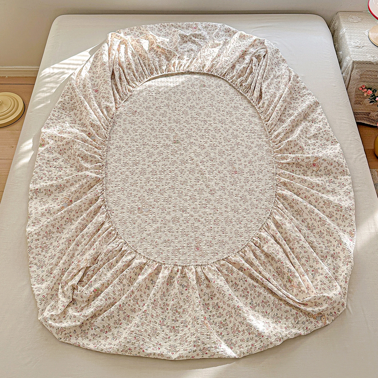 91家纺网 家纺一手货源 找家纺 悦织湾家纺 2026新款老粗布印花床单床笠床笠三两件套春秋学生宿舍单双人床笠 花紫兔