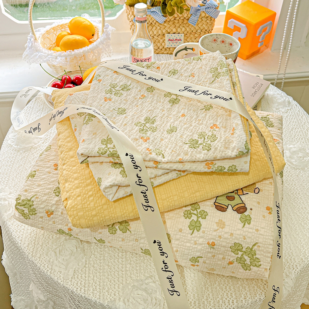 91家纺网 家纺一手货源 找家纺 悦织湾家纺 2026新款泡芙棉印花四件套单品单被套枕套时尚轻奢卡通小碎花学生宿舍用品三四件套 甜美星星人