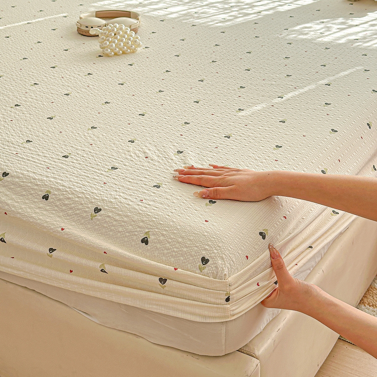 91家纺网 家纺一手货源 找家纺 悦织湾家纺 2026新款老粗布印花床单床笠床笠三两件套春秋学生宿舍单双人床笠 奶樱点点