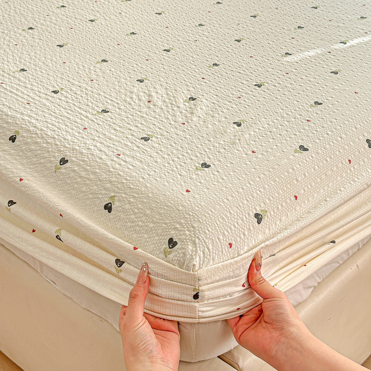 91家纺网 家纺一手货源 找家纺 悦织湾家纺 2026新款老粗布印花床单床笠床笠三两件套春秋学生宿舍单双人床笠 奶樱点点