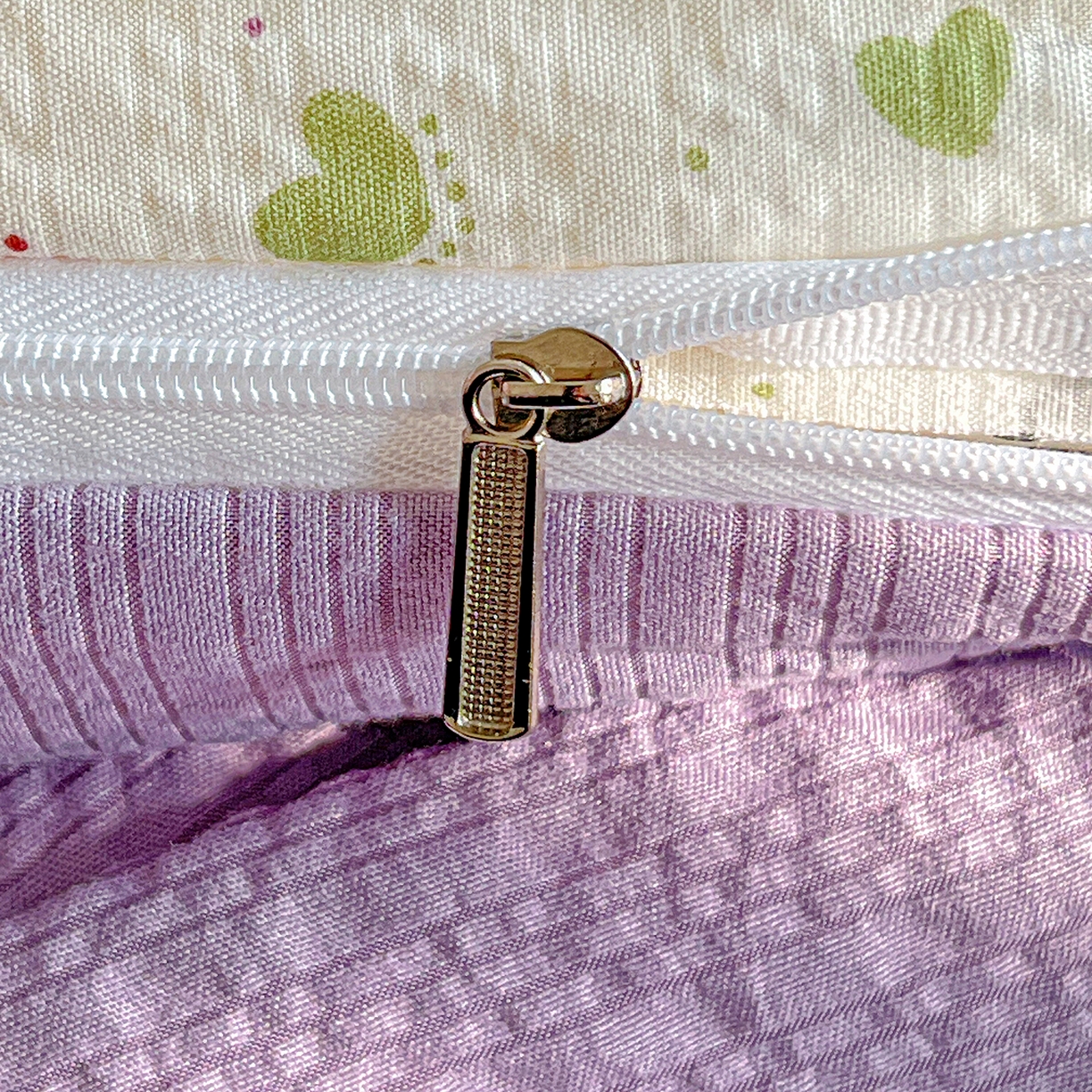 91家纺网 家纺一手货源 找家纺 悦织湾家纺 2026新款泡芙棉印花四件套单品单被套枕套时尚轻奢卡通小碎花学生宿舍用品三四件套 心心相印