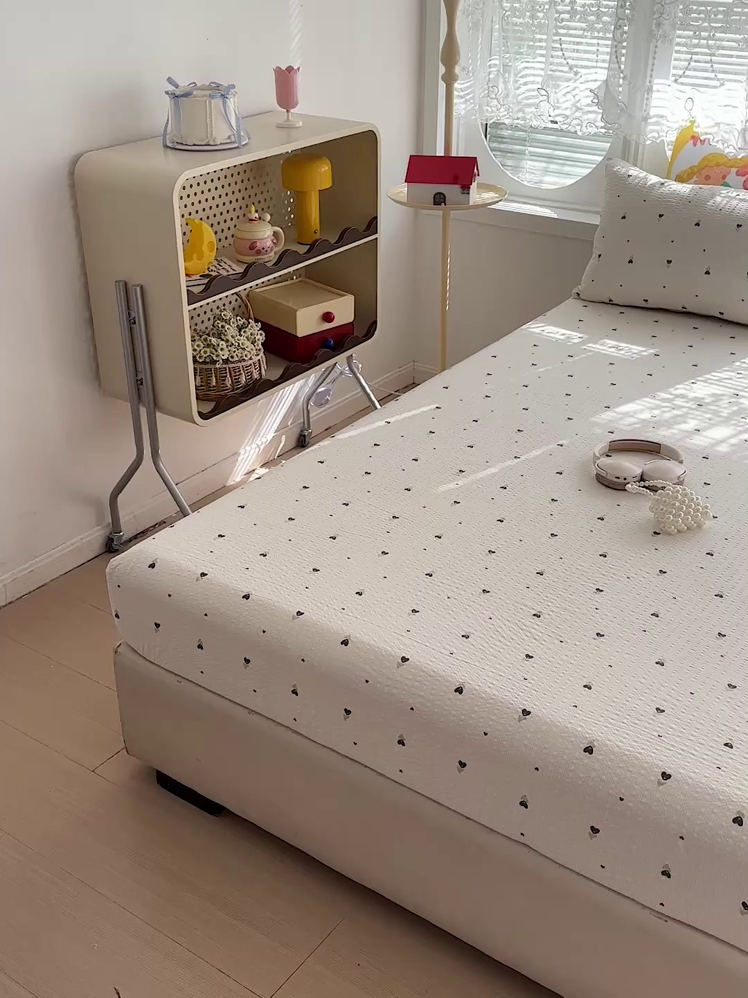 91家纺网 家纺一手货源 找家纺 悦织湾家纺 2026新款老粗布印花床单床笠床笠三两件套春秋学生宿舍单双人床笠 奶樱点点