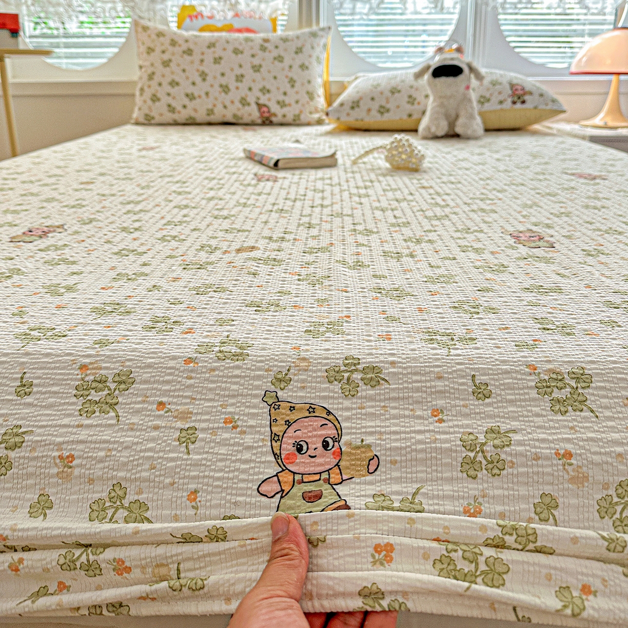 91家纺网 家纺一手货源 找家纺 悦织湾家纺 2026新款老粗布印花床单床笠床笠三两件套春秋学生宿舍单双人床笠 甜美星星人