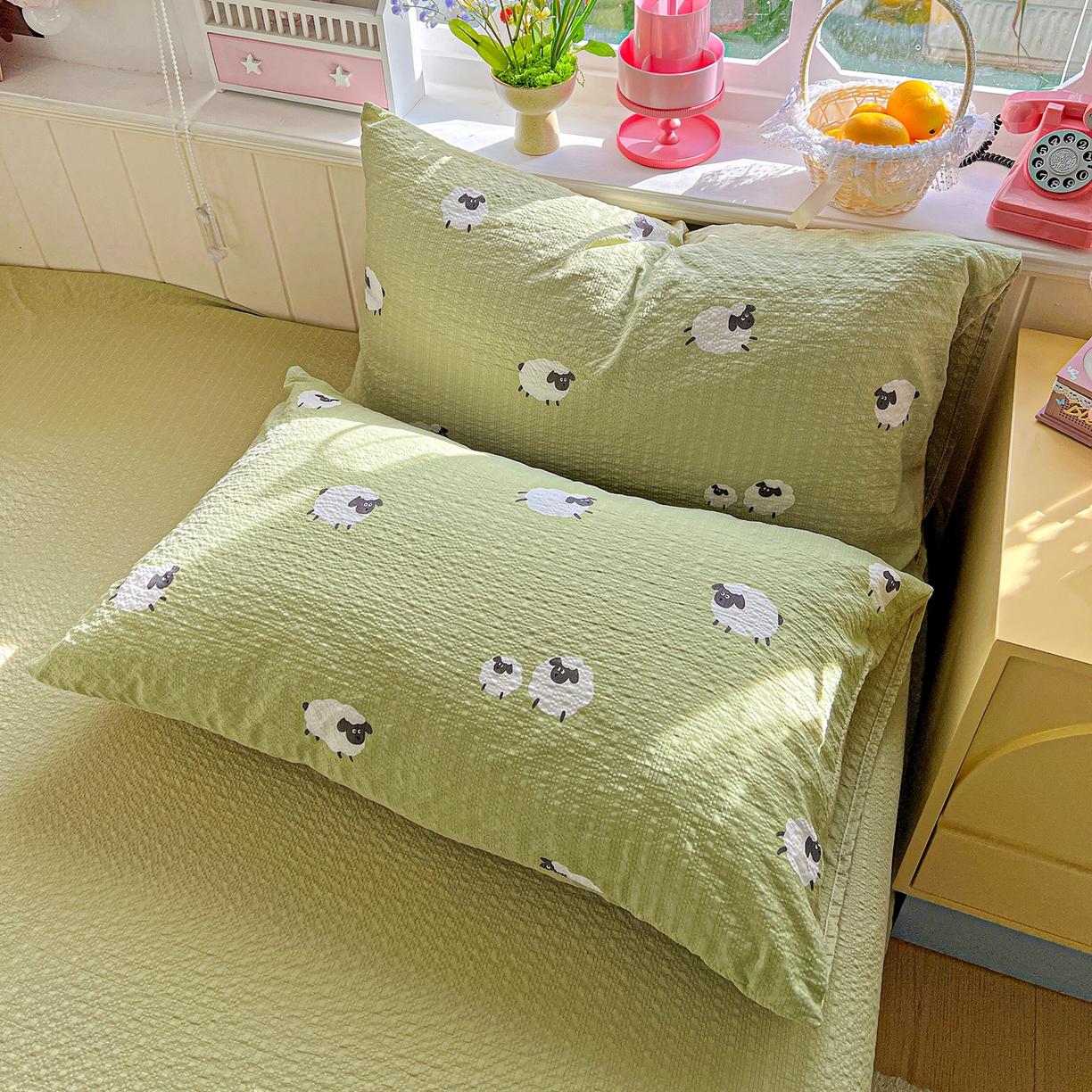 91家纺网 家纺一手货源 找家纺 悦织湾家纺 2026新款泡芙棉印花四件套单品单被套枕套时尚轻奢卡通小碎花学生宿舍用品三四件套 羊羊牧场